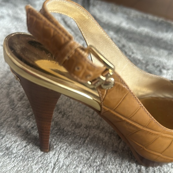 Michael Kors sling back open toe high heel pump - Picture 3 of 6
